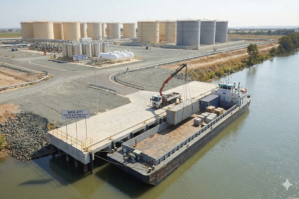 Barge loading facility